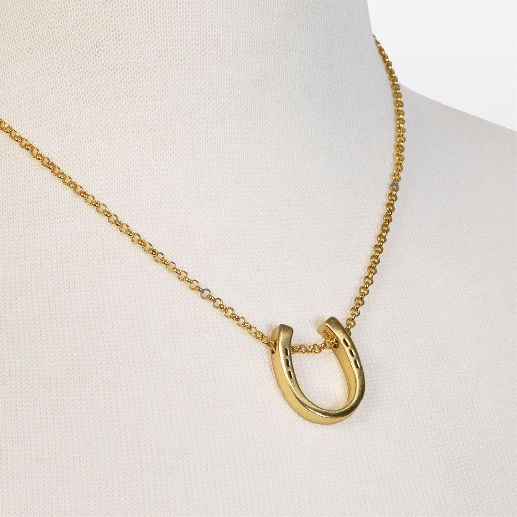 Classique - Equestrian Horseshoe Necklace in Gold